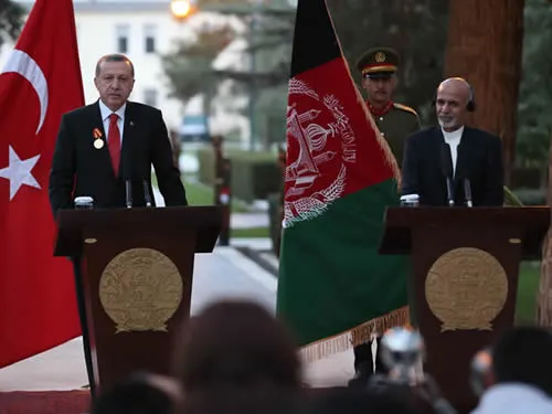 afganistandan-flas-baskan-erdogan-aciklamasi-erdoganin-niyet-ve-iradesi-barisi-desteklemek-1623960004623.jpg Afganistan'dan flaş Başkan Erdoğan açıklaması: Erdoğan'ın niyet ve iradesi barışı desteklemek - 1