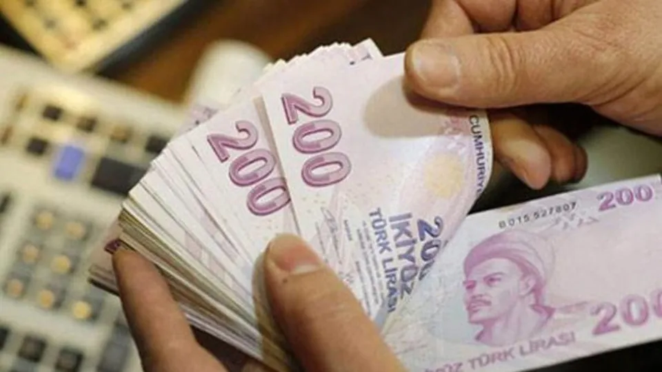 Yeni işçiye 9 bin 420 lira