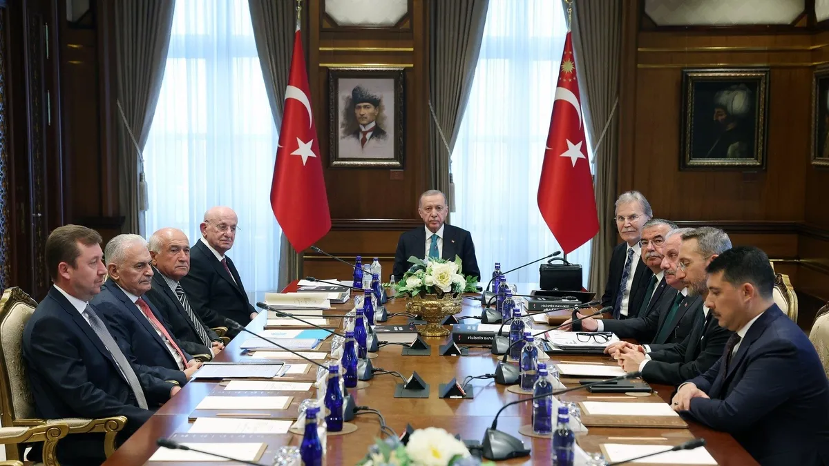 Yüksek İstişare Kurulu toplantısında ana gündem! Ailenin korunması için gereken tedbirler ve çözüm yolları