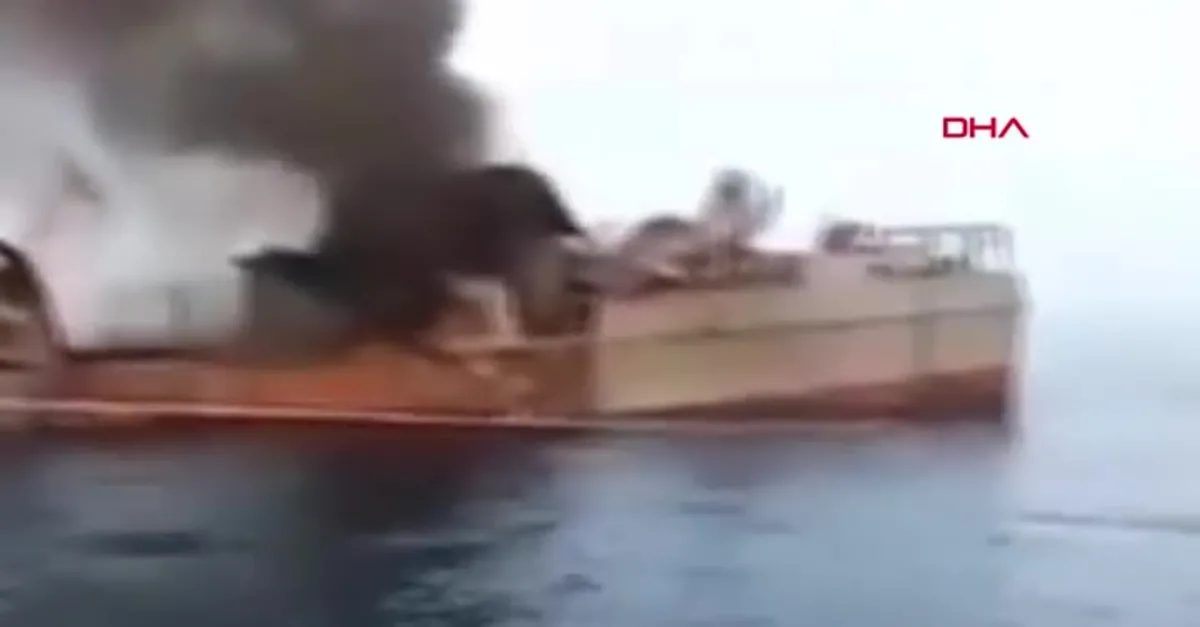 İran donanmasının kendisine ait vurduğu savaş gemisinden ilk görüntü | Video
