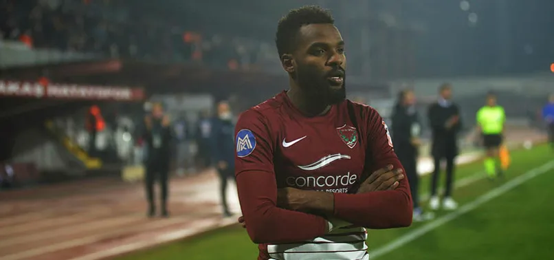 Boupendza transferinin detayları belli oldu: İstanbul'a gitmek için Rusya'yı reddetmiş!