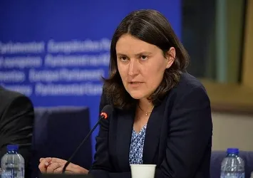 AP'den vize serbestisi için HDP şartı