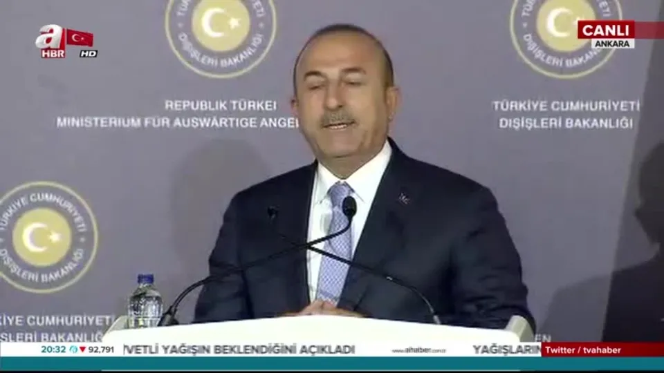 Çavuşoğlu’ndan dikkat çeken İdlib uyarısı!