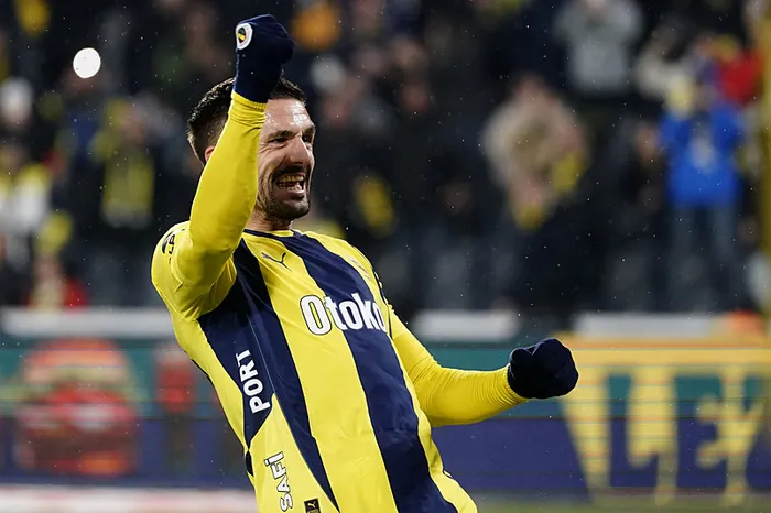 fenerbahce-super-ligde-yarin-bodrum-fk-deplasmaninda-1743056488310.jpg Fotoğraf: İHA