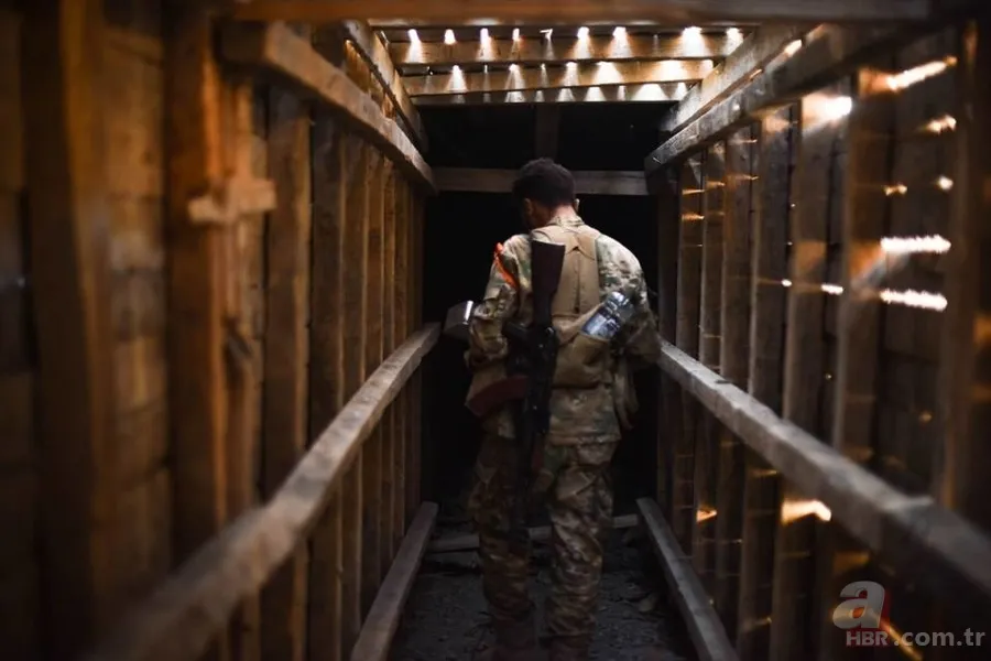 Terör örgütü PYD, Tel Abyad'ı silah deposuna çevirmiş! İşte Barış Pınarı Harekatı'ndan kritik fotoğraflar... 14