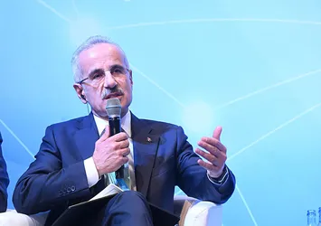 Bakan Uraloğlu'ndan Kalkınma Yolu Projesi vurgusu: Bütün Avrupa'ya ulaşacağız | A Haber'e özel konuştu!