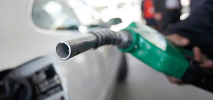 Akaryakıta 12-17 kuruşluk indirim geliyor