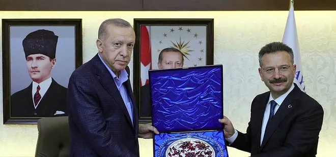 Başkan Erdoğan Aydın Valiliğini ziyaret etti! Cemevi başkanları ile muhtarlardan teşekkür ziyareti