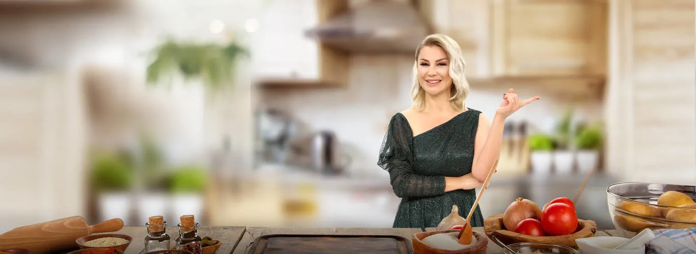 songul karli kimdir gelinim mutfakta yeni sunucusu songul karli kac yasinda ve nereli iste hayat hikayesi songul karli kimdir gelinim mutfakta yeni sunucusu songul karli kac yasinda ve nereli iste hayat hikayesi