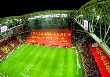 Türk Telekom Arena'da 40 bin Aslan