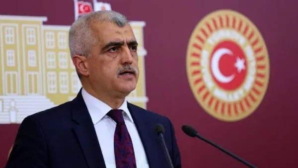 Son dakika: HDP’li Ömer Faruk Gergerlioğlu gözaltına alındı!