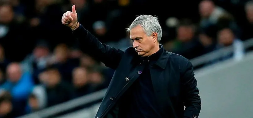 Jose Mourinho gözünü Edin Dzeko'ya dikti