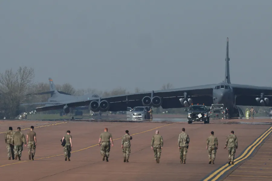 abd-iran-ateskesine-hangi-cephe-ne-dedi-iste-ulke-ulke-tepkiler-1775643260969.jpg ABD askerleri (Foto: Arşiv)