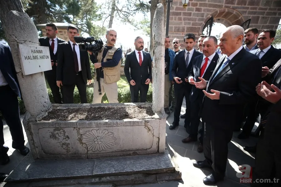 Devlet Bahçeli, Ertuğrul Gazi Türbesi’ni ziyaret etti 10