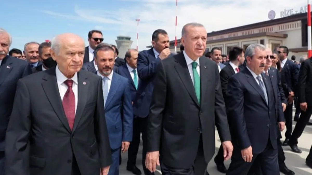 Başkan Erdoğan Bahçeli ve Destici ile görüştü