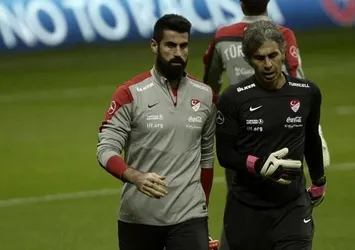 Fenerbahçe'de Volkan Demirel gelişmesi