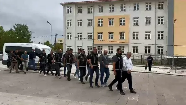 Beşiktaş Başkanı Çebi'ye dolandırıcılık şoku! Çalışanlarından büyük vurgun - 4