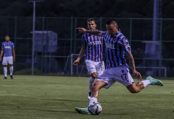 Trabzonspor'un yıldızı Hamsik'ten şampiyonluk yorumu! Taraftarlarımıza armağan edebiliriz - 3