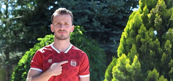 Demir Grup Sivasspor Abdulkadir Parmak’ı transfer etti
