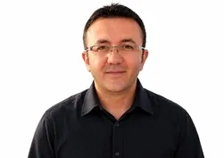 Ceviz toplarken canından oldu! Yüksek gerilim hattında akıma kapıldı