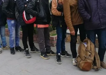 Edirne'de 13 düzensiz göçmen yakalandı