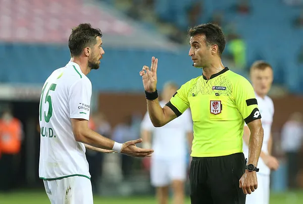 Son dakika | Medipol Başakşehir-Galatasaray maçının hakemi belli oldu