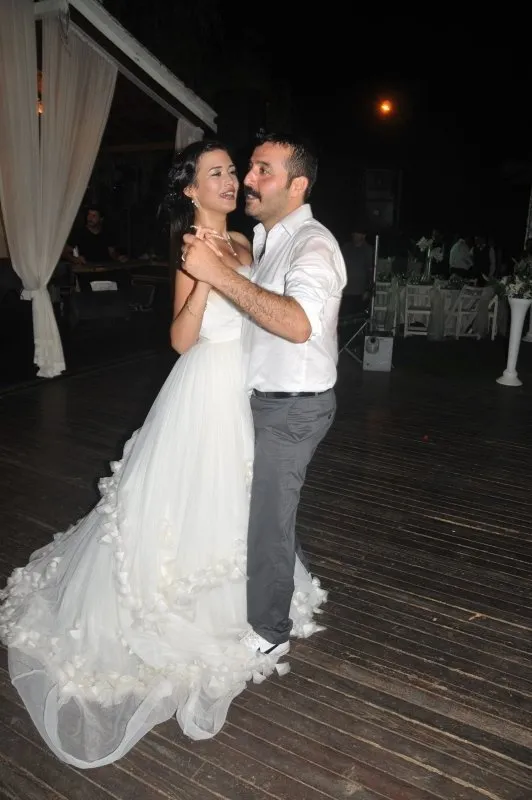 Mustafa Üstündağ Ecem Özkaya’dan boşanmasının ardından Mekke’ye gitti