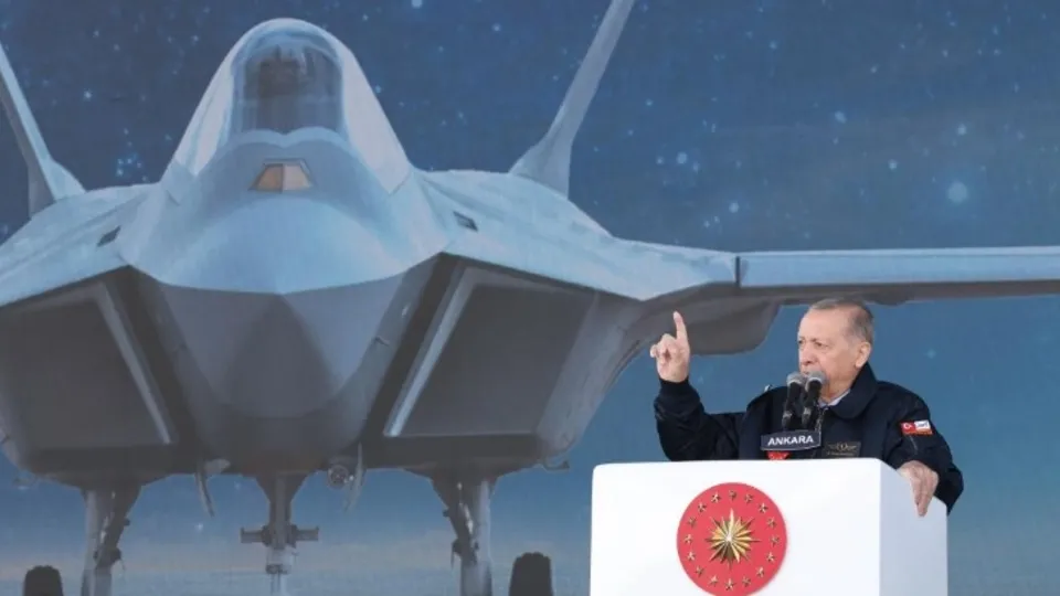 KAAN’ın ilk uçuşunda geri sayım! Kanatları 2 F16'yı taşıyabilecek güce sahip