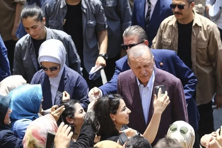 Başkan Erdoğan’a sevgi seli! İşte dikkat çeken anlar