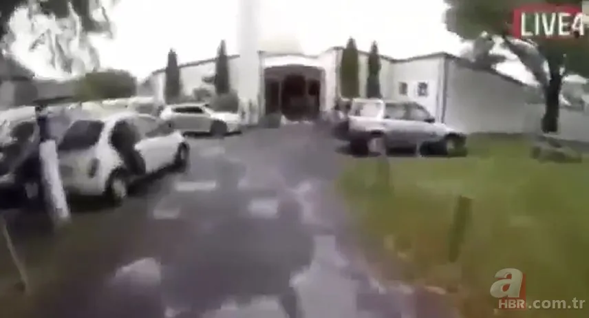 Yeni Zelanda'da camiye silahlı saldırı! İşte saldırı anına ait görüntüler... 9