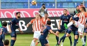 Namağlup Lider’e Adana çelmesi! Nefes kesen maç!