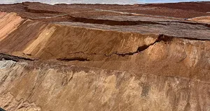 Madende çatlak görüntüsü