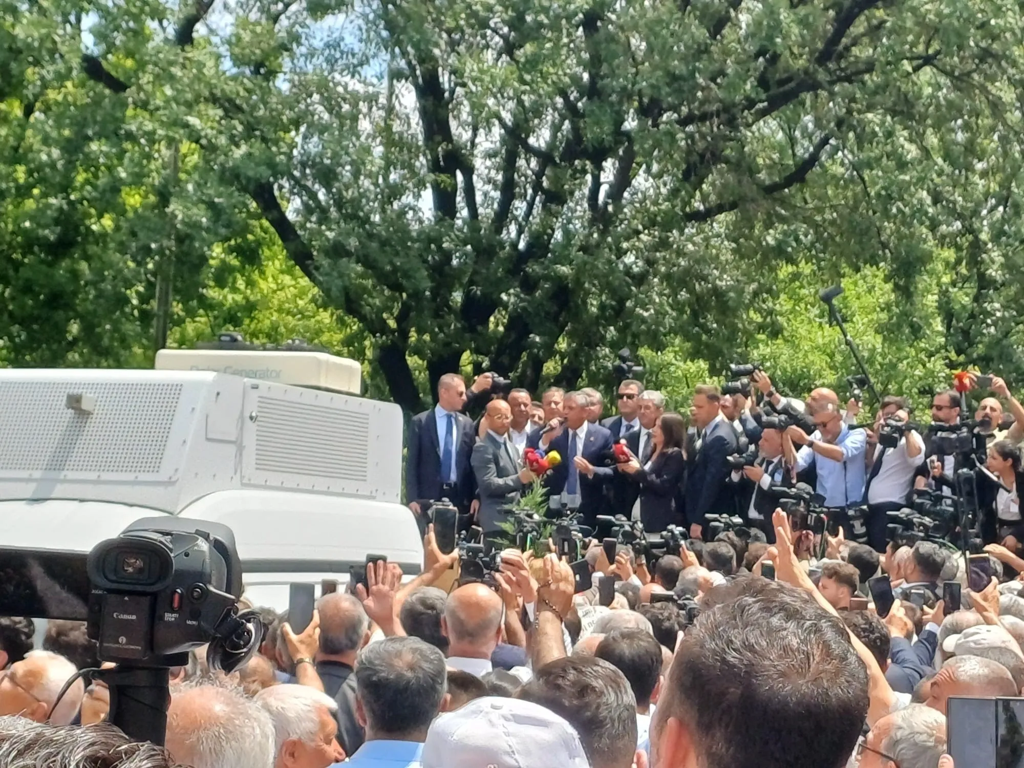 Kemal Kılıçdaroğlu grup için neden adres değiştirdi? A Haber
