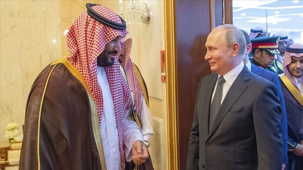 Rusya Devlet Başkanı Vladimir Putin Suudi Arabistan Veliaht Prensi Selman ile görüştü