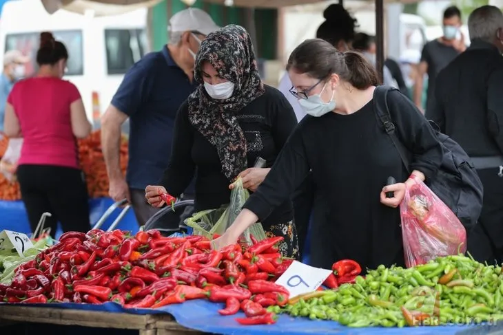 'Tam kapanma' öncesi alışveriş yoğunluğu! Antalyalılar akın etti