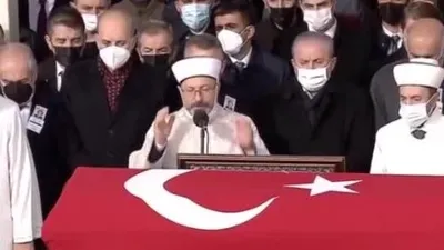 Güldal Akşit’e veda...