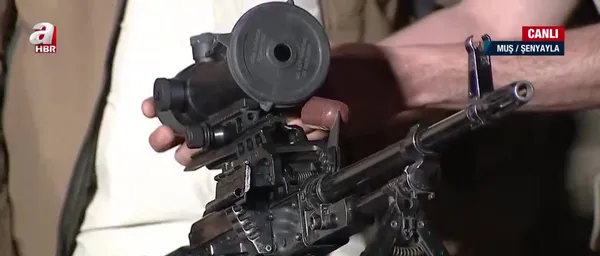 a-haberden-tarihi-yayin-pkknin-korkulu-ruyasi-mehmetcike-us-bolgesinde-ziyaret-1623528304212.jpg A Haber'den tarihi yayın: PKK'nın korkulu rüyası Mehmetçik'e üs bölgesinde ziyaret - 3