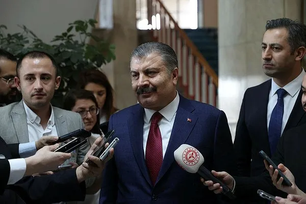 Sağlık Bakanı Fahrettin Koca’dan ilaç iddialarına yanıt: Söz konusu değil