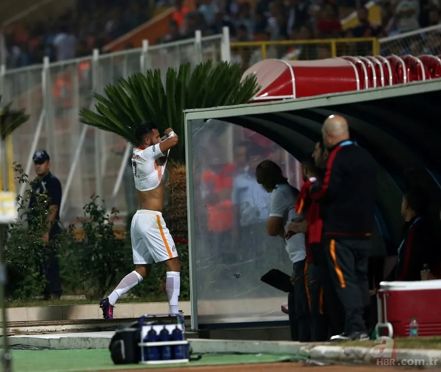 Galatasaray'da Yasin Öztekin kadro dışı bırakıldı 8