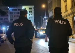 Kadıköy'de zehir tacirlerine dev operasyon! Paravan şebeke deşifre edildi: 75 tutuklama