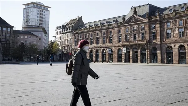 Fransa 16 ülkeden gelecek yolculara koronavirüs testi yaptıracak