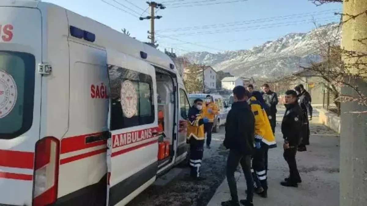 Konya'da karbonmonoksit gazından etkilenen anne ve oğlu hastaneye kaldırıldı