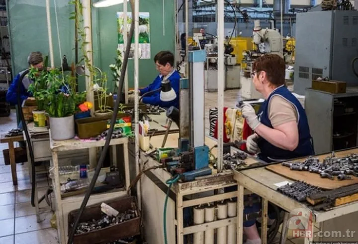 Kalaşnikof silahının adı nereden geliyor 17