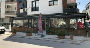 İYİ Partili başkanın mekanına saldırı