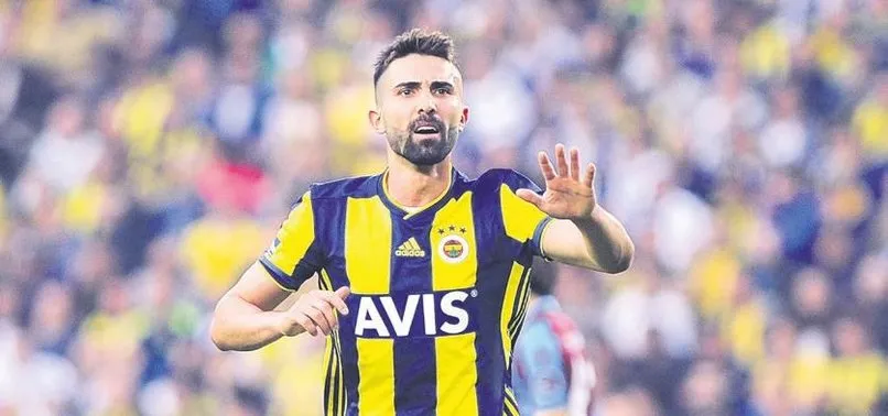 Hasan Ali’de yırtık var