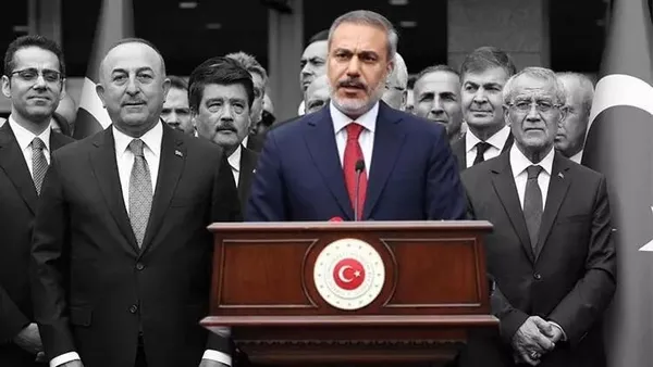 ingilizlerden-carpici-turkiye-analizi-dikkat-ceken-hakan-fidan-detayi-abye-turkiye-cagrisi-yaptilar-1692255140002.jpeg İngilizlerden çarpıcı Türkiye analizi! Dikkat çeken Hakan Fidan detayı... AB'ye Türkiye çağrısı yaptılar - 2