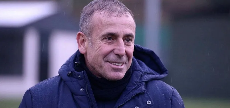 Trabzonspor Abdullah Avcı'nın alacağı ücreti KAP'a bildirdi Trabzonspor Abdullah Avcı'nın alacağı ücreti KAP'a bildirdi
