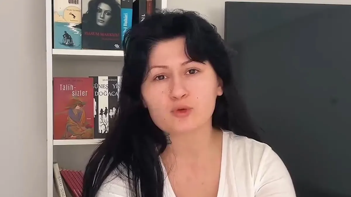 Sözde yazar Ajlan Tekinkoç İslam'ı hedef aldı! Bitmeyen hadsizlik: Allah'a Kur'an'a ve peygamberlere dil uzattı