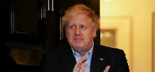 İngiltere Başbakanı Boris Johnson yürümeye başladı