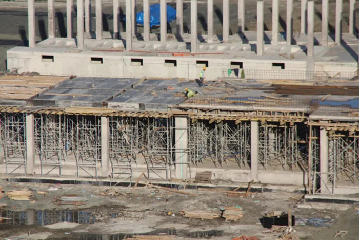 Başkan Erdoğan temelini atmıştı! Türkiye’nin denize dolgu ikinci havalimanına ilk uçağın iniş tarihi belli oldu